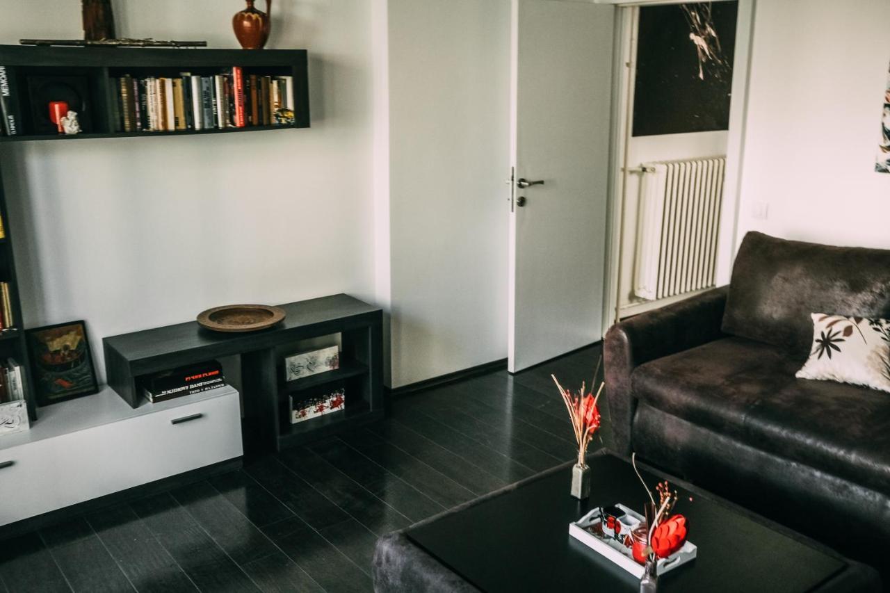 Smart Hostel Belgrado Esterno foto
