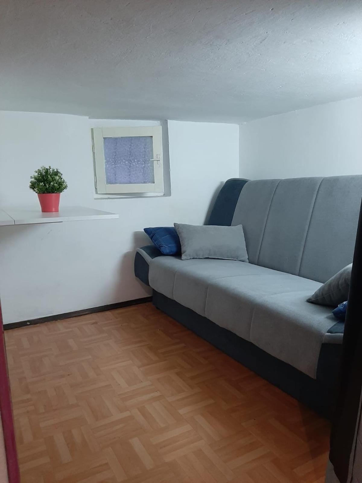 Smart Hostel Belgrado Esterno foto